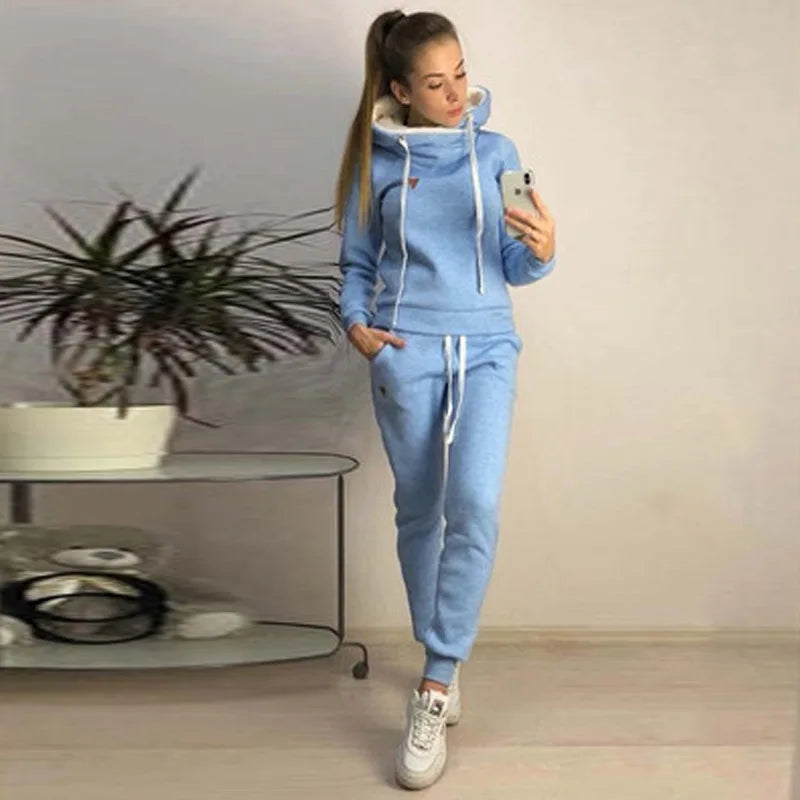 Women's 2-Piece Solid Hooded Sportswear Set - Long Sleeve and Pants – A