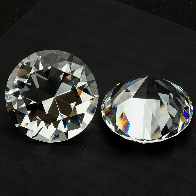 Crystal Diamond Shaped Paperweight Decorative Glass Gemstone Ornament – Clear