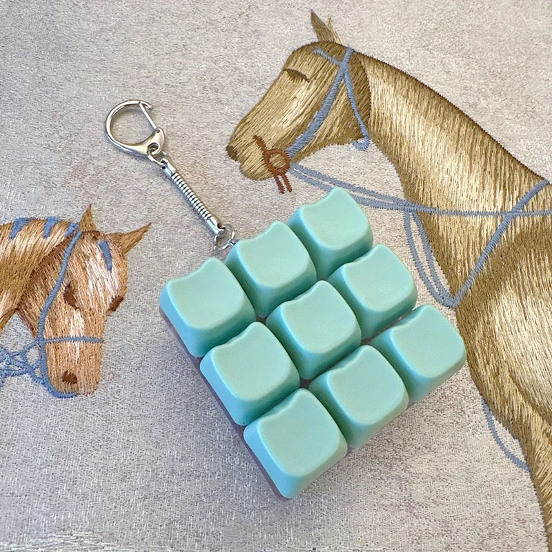 9-Key Mechanical Keyboard Fidget Keychain Stress Relief Toy – A4