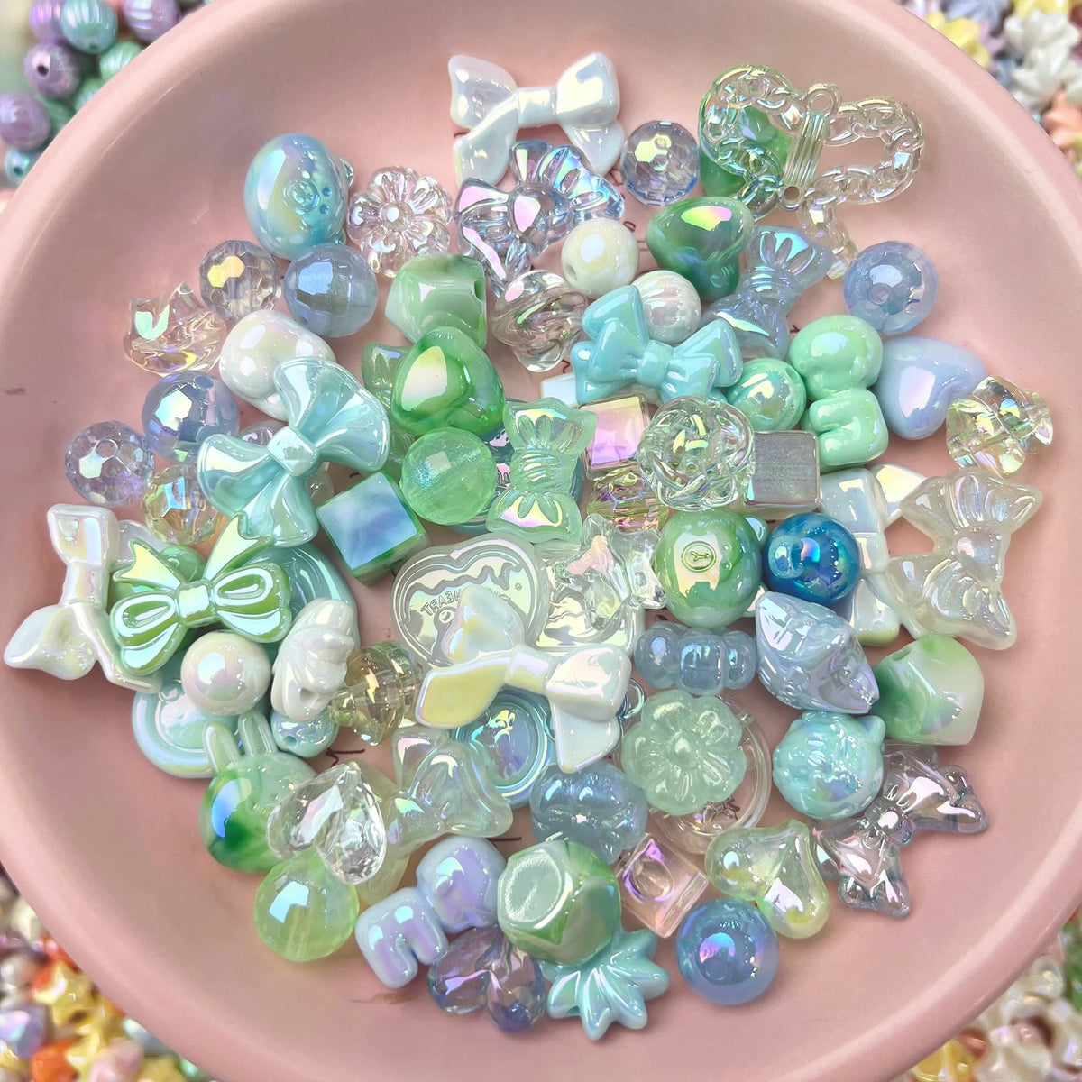 20g Y2K Acrylic Mixed Bowknot, Flower, and Heart Beads for DIY Jewelry – Blue Green