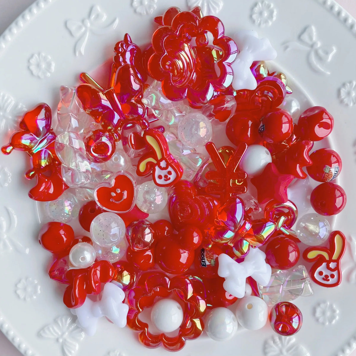 20g Y2K Acrylic Mixed Bowknot, Flower, and Heart Beads for DIY Jewelry – B Red