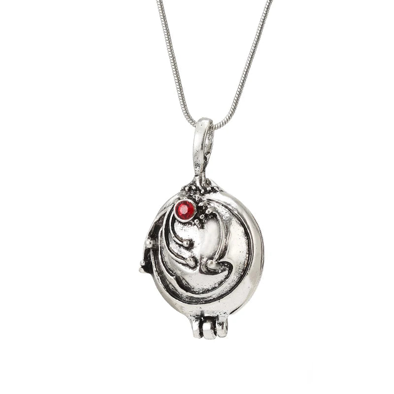 The Vampire Diaries Elena Gilbert Vervain Locket Necklace Antique Silver – Antique Silver