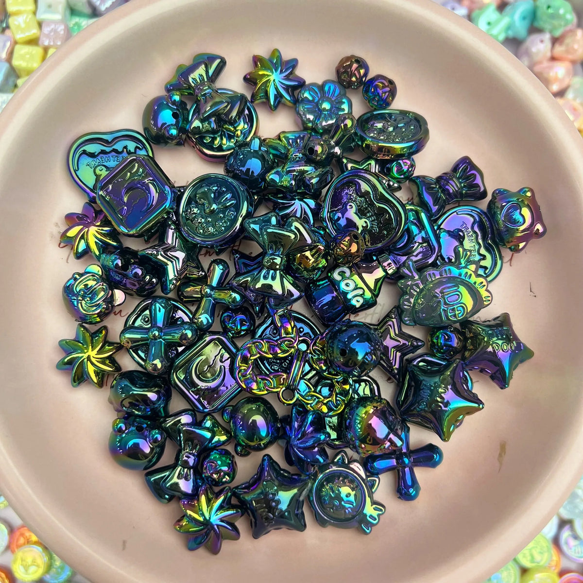 20g Y2K Acrylic Mixed Bowknot, Flower, and Heart Beads for DIY Jewelry – Black