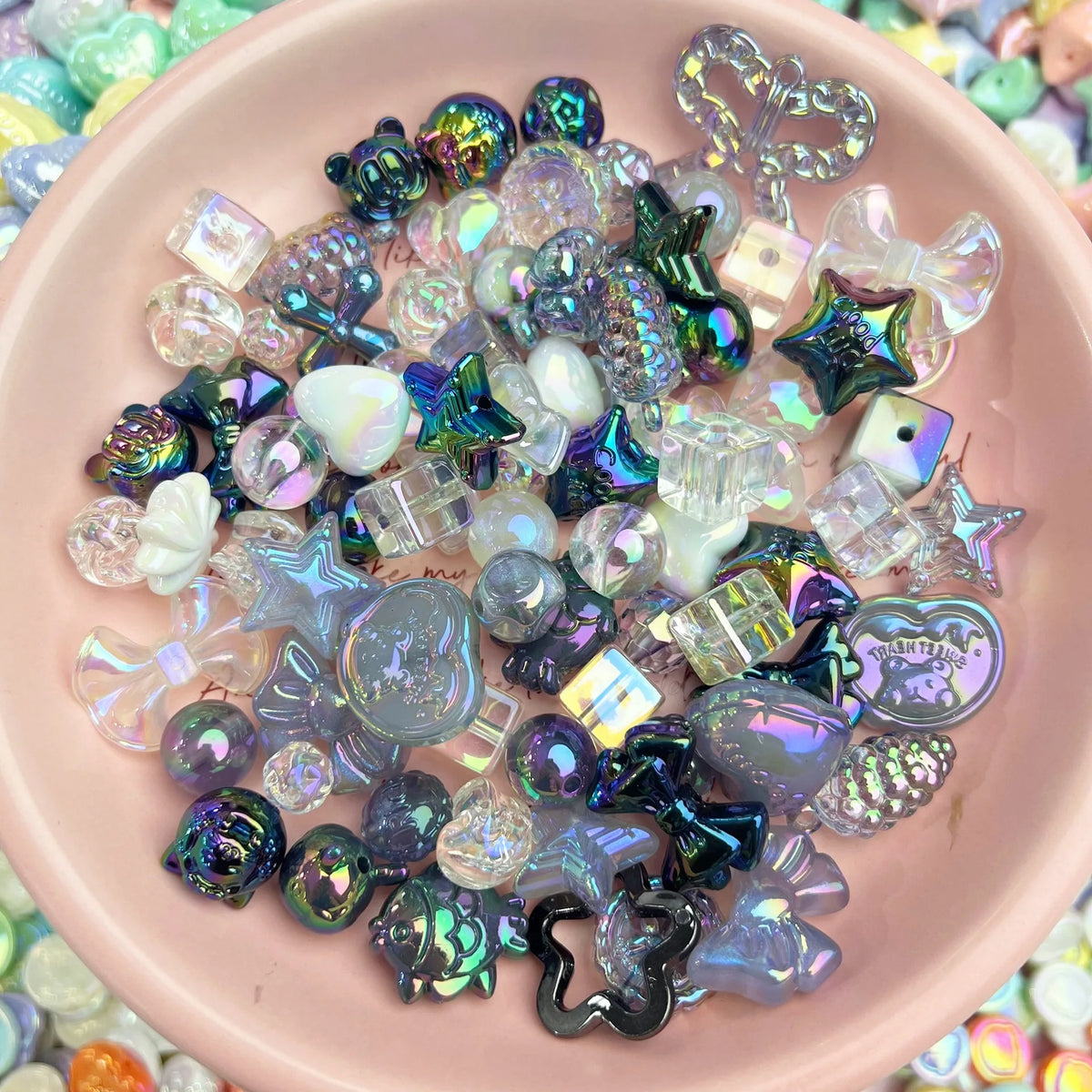 20g Y2K Acrylic Mixed Bowknot, Flower, and Heart Beads for DIY Jewelry – Black White