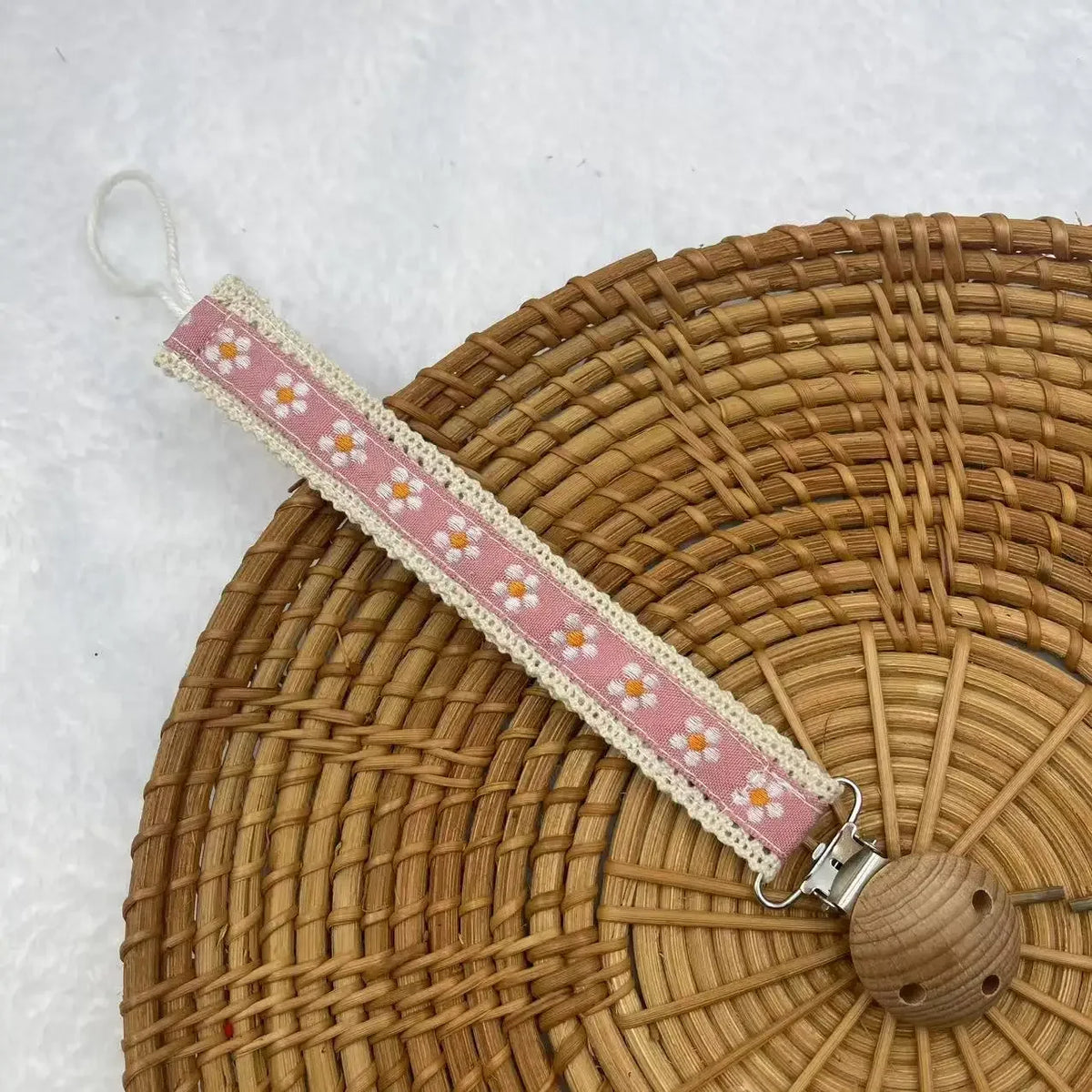 Wooden Baby Pacifier Chain with Flower and Heart Prints – Daisy Pink