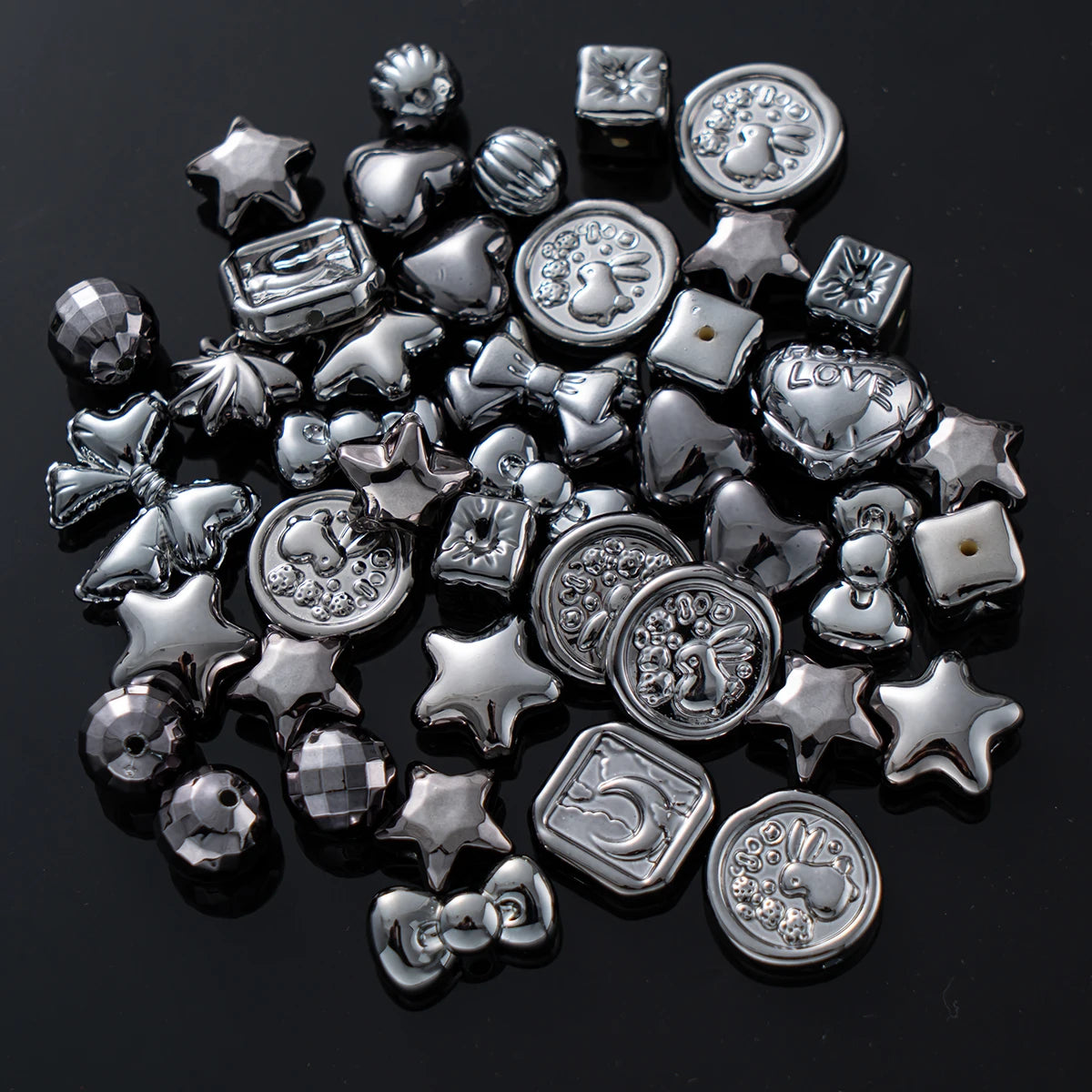 20g Y2K Acrylic Mixed Bowknot, Flower, and Heart Beads for DIY Jewelry – Gun Black