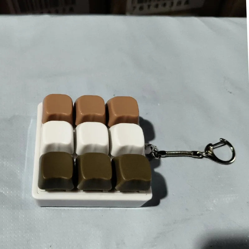 9-Key Mechanical Keyboard Fidget Keychain Stress Relief Toy – A22
