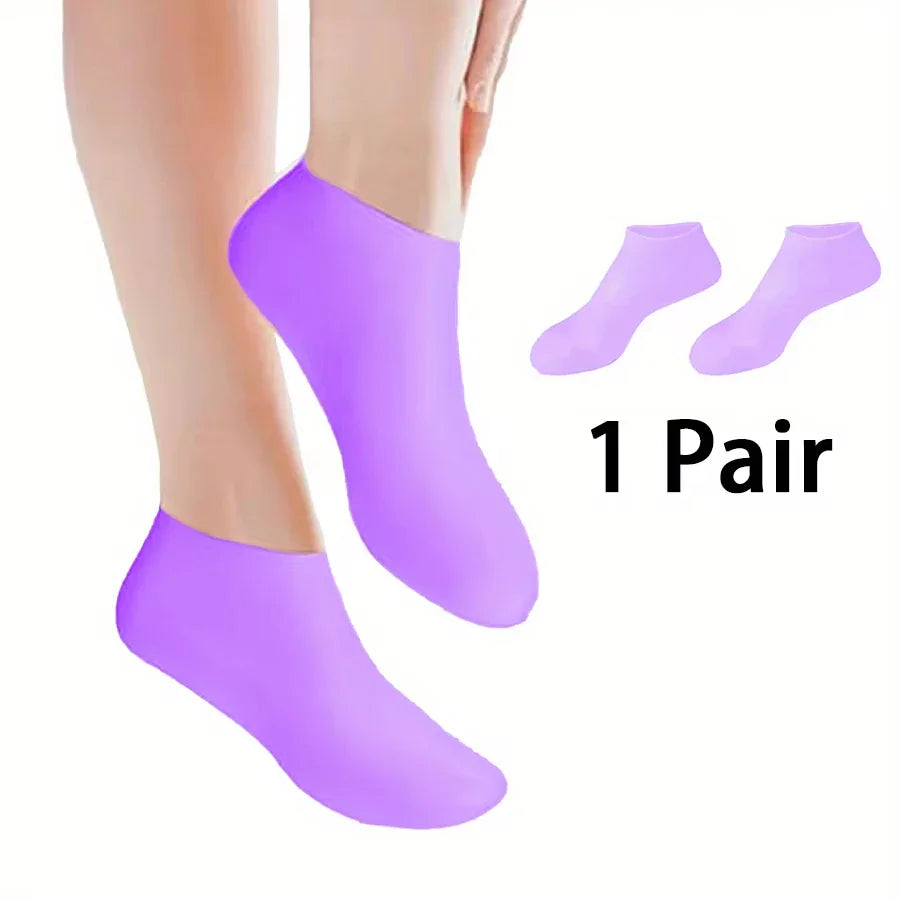 Purple silicone moisturizing socks for dry heels and skin