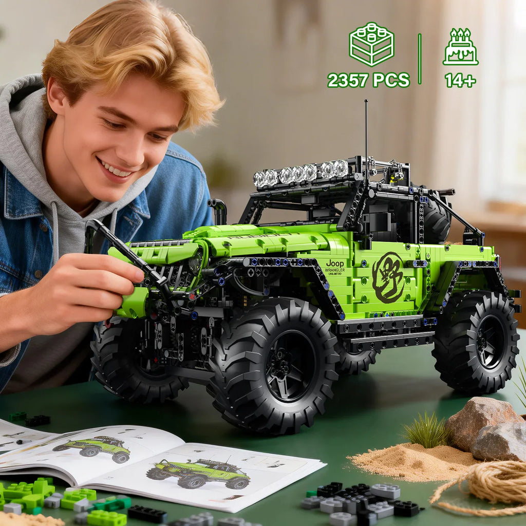Kavoworld 2357-piece 1:8 scale 4x4 off-road racing truck building block model – 66626 2357PCS