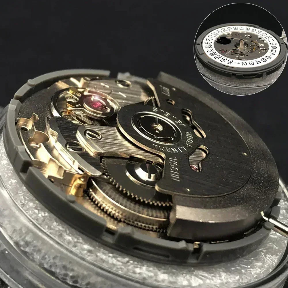 Automatic watch movement with an inset showing the date wheel mechanism