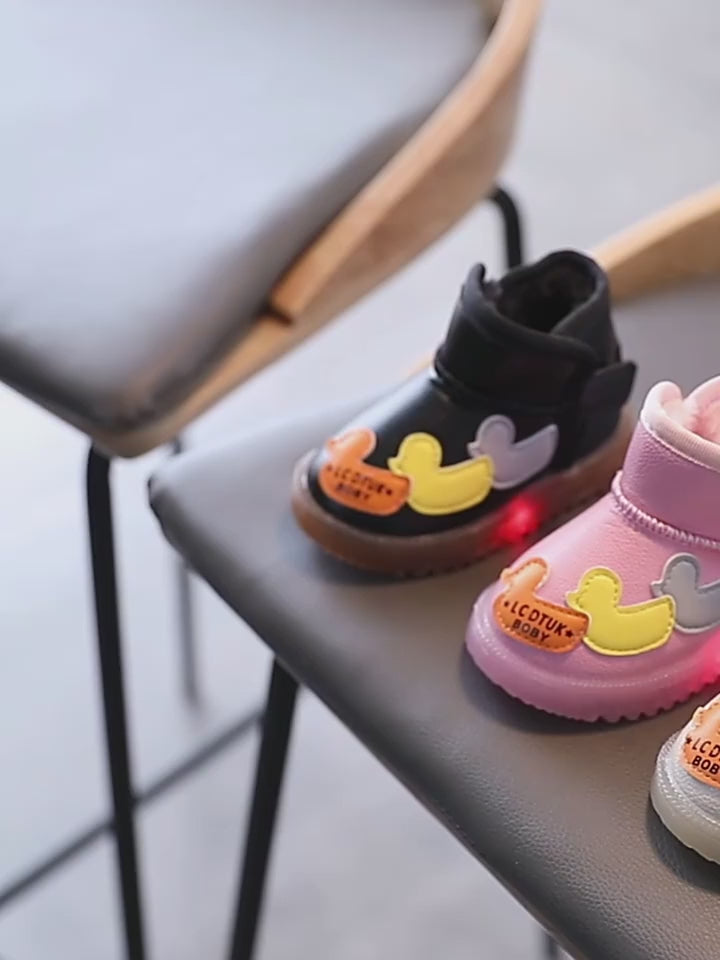 Girls' Light-Up Leather Snow Boots with Cartoon Duck Detail