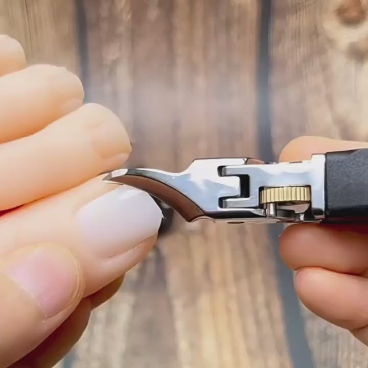 Laihemi Ergonomic Stainless Steel Nail Clippers for Thick and Embedded Nails